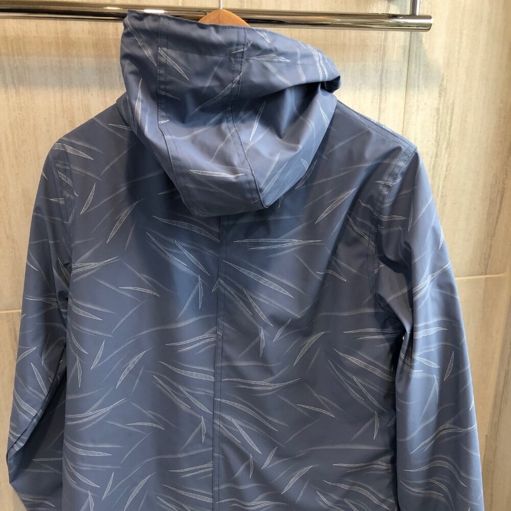 NWT Weatherproof Vintage Women's Rain Jacket, Riverside Blue Print Size Small - Picture 7 of 11